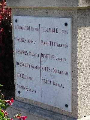 Monument aux Morts de Flancourt-Catelon