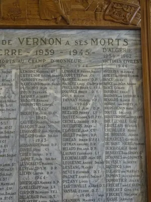 Plaque 1939-1945 de l'Hôtel-de-Ville de Vernon