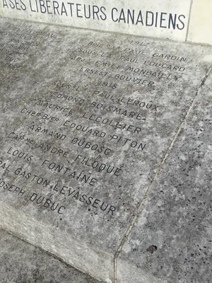 Monument aux Morts de Bourgtheroulde-Infreville