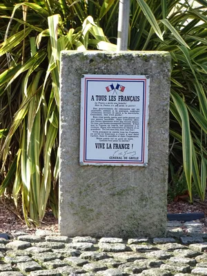 Monument Appel du 18 Juin de Bourg-Achard