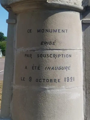 Monument aux Morts de Routot