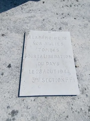 Mémorial FFI à Routot