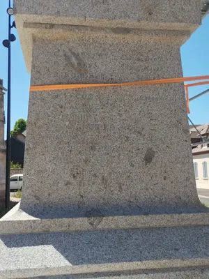 Monument aux Morts de La Bonneville-sur-Iton