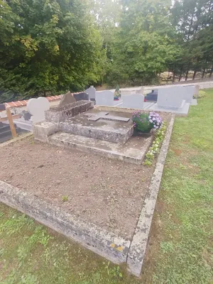 Tombe de Louis Renault à Herqueville