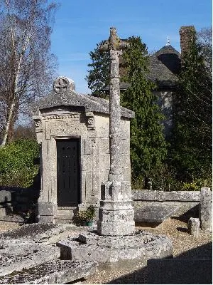 Calvaire du cimetière de Caumont