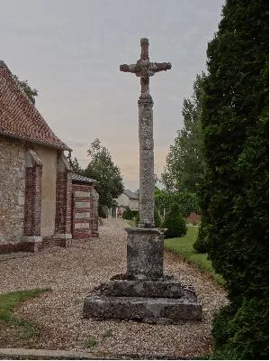 Croix du cimetière de Bérengeville-la-Campagne