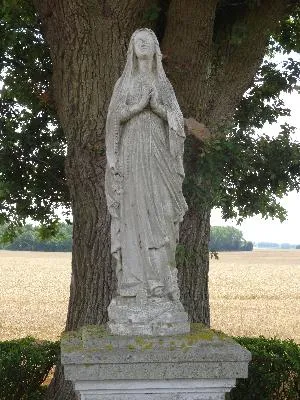 Statue de la Vierge à Sainte-Marie-de-Vatimesnil