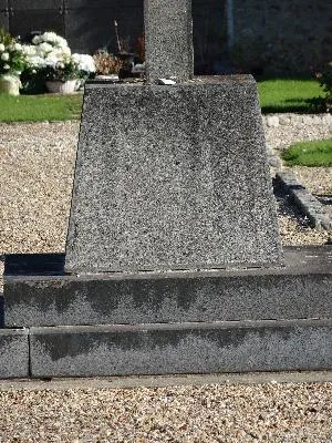 Croix du cimetière de Quatremare
