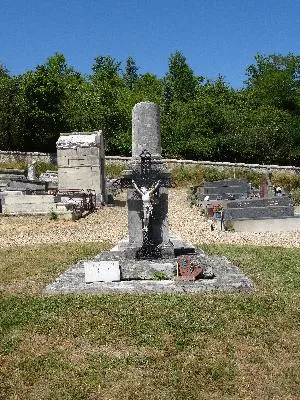 Calvaire du cimetière d'Ivry-la-Bataille