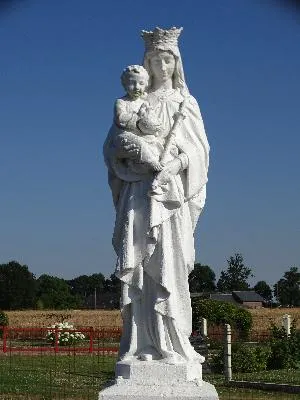 Statue de la Vierge à Flancourt-Catelon