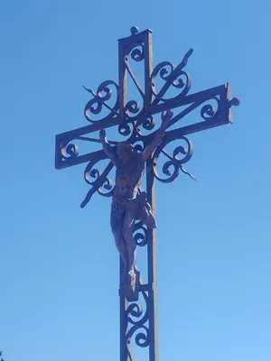 Croix du cimetière du Croisille
