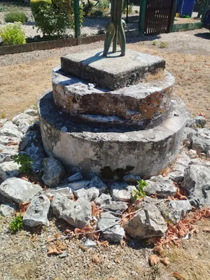 Croix de chemin du Croisille
