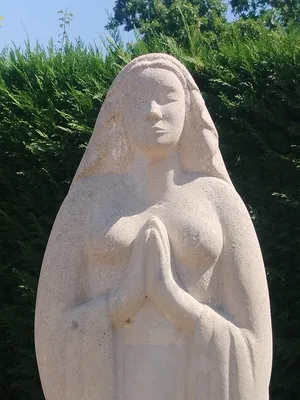 Statue de la Vierge à Trouville-la-Haule