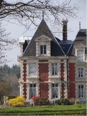 Manoir du Grand-Feugueray à Saint-Germain-la-Campagne