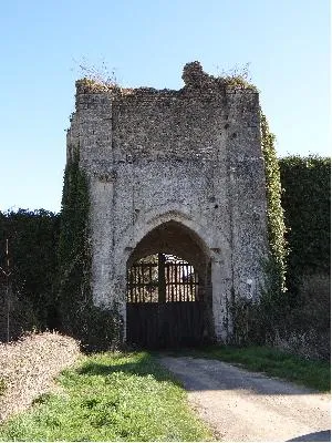 Château féodal de Château-sur-Epte
