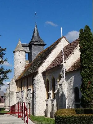 Église Saint-Étienne à Saint-Étienne-du-Vauvray