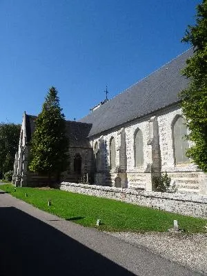 Collégiale Saint-Louis de La Saussaye