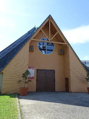 Église de la Fraternité à Val-de-Reuil