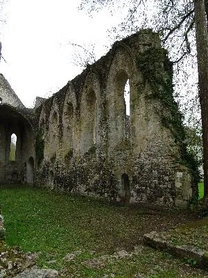 Abbatiale Notre-Dame de l'Abbaye de Fontaine-Guérard à Radepont