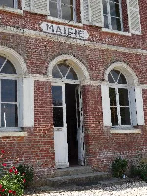 Mairie du Mesnil-sous-Vienne