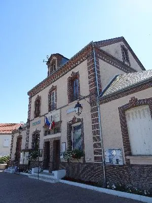 Mairie de Garennes-sur-Eure