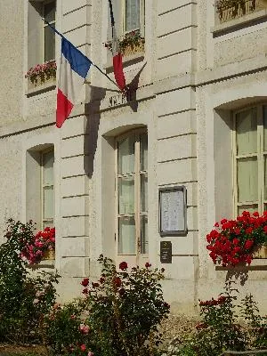 Mairie de Breuilpont