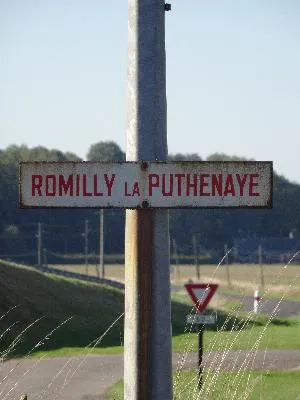 Gare de Romilly-la-Puthenaye