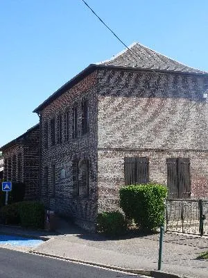 Bibliothèque Municipale de Saint-Pierre-des-Fleurs