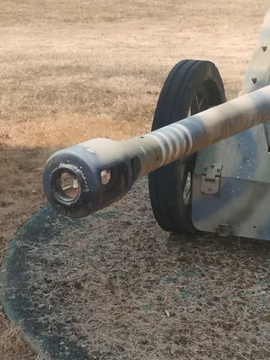 Pièce d'artillerie à Nonancourt
