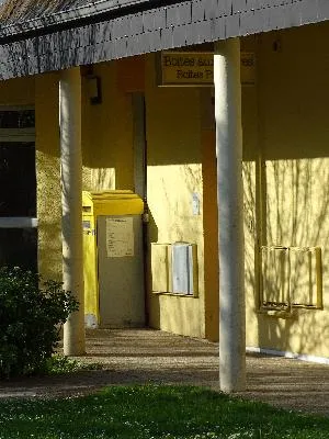 Bureau de poste de Saint-Sébastien-de-Morsent