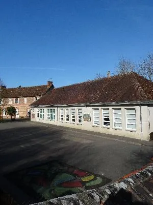 École primaire Maurice Ravel de Lyons-la-Forêt