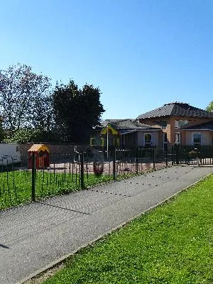 École primaire Simone Signoret d'Autheuil-Authouillet