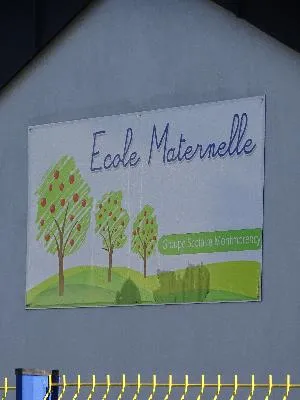 École maternelle Lucie Delarue Mardrus à Damville