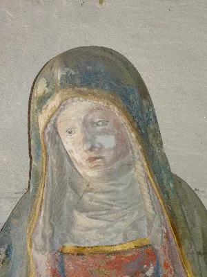 Groupe sculpté : Vierge de Pitié dans l''église Notre-Dame d''Iville