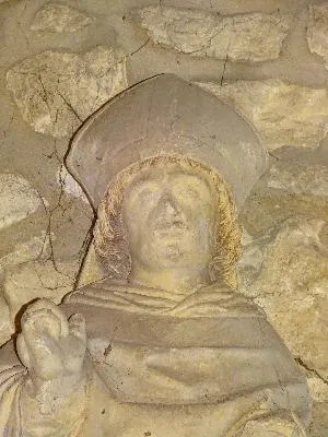 Statue : Saint-Nicolas dans l'église Saint-Martin de Breuilpont