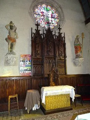 Retables : Scènes de la vie du Christ dans l'Église Saint-Sébastien de Saint-Sébastien-de-Morsent