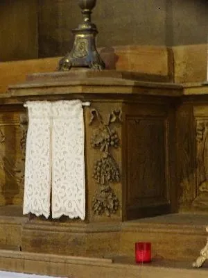 Maître-autel de l'Église Saint-Étienne de Saint-Étienne-du-Vauvray