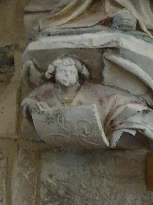 Statue : Sainte-Barbe dans l'Église Saint-Quentin de Poses