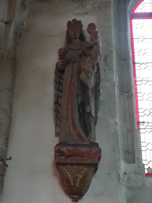 statue : Vierge à l'Enfant à l'oiseau