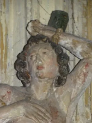 Statue de Saint-Sébastien dans l'Église Notre-Dame-des-Arts de Pont-de-l'Arche