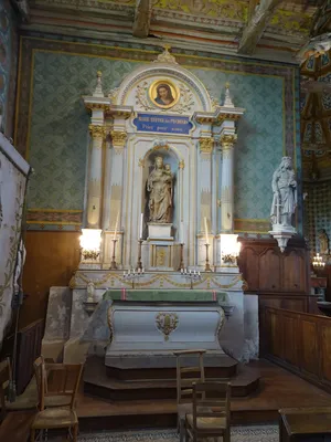 Statue : Vierge à l'Enfant dans l'Église Saint-Sulpice d'Heudicourt