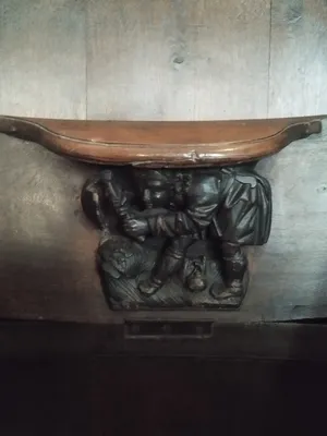 7 miséricordes de stalles dans l'Église Saint-Ouen à Routot