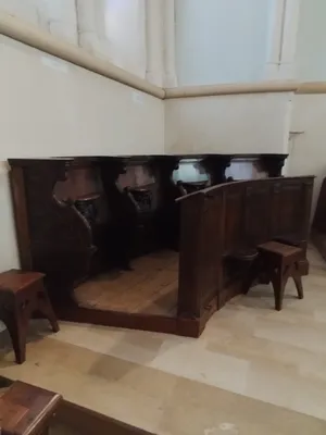 7 miséricordes de stalles dans l'Église Saint-Ouen à Routot