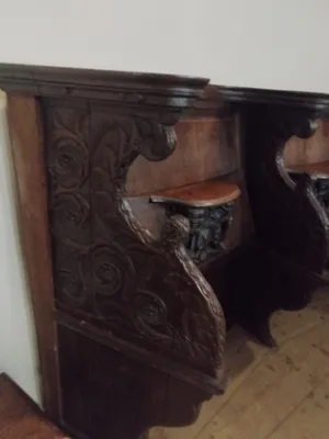 7 miséricordes de stalles dans l'Église Saint-Ouen à Routot