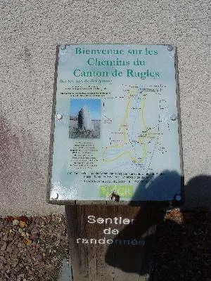Chemin du Canton de Rugles : Sur les pas de Gargantua à Neaufles-Auvergny