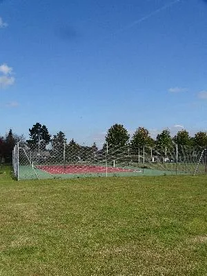 Court de Tennis du Stade de Saint-Pierre-des-Fleurs