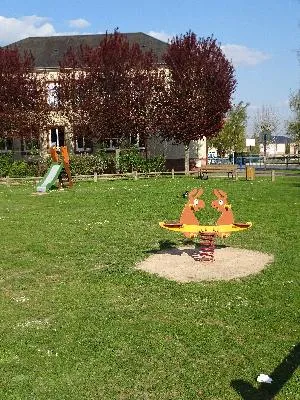 Aire de Jeux de la Mairie d'Aubevoye