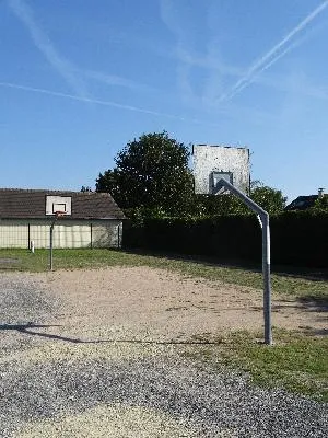 Terrain de basket d'Aubevoye