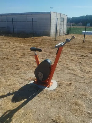 Equipement de musculation d'extérieur à Saint-Sébastien-de-Morsent
