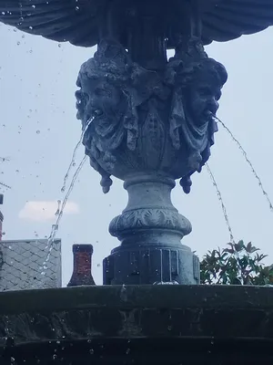 Fontaine de Breteuil-sur-Iton